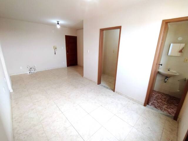 Apartamento para Venda em Campos dos Goytacazes - 5
