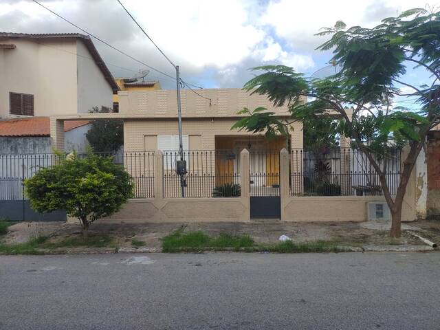 #34 - Casa para Locação em Campos dos Goytacazes - RJ - 3